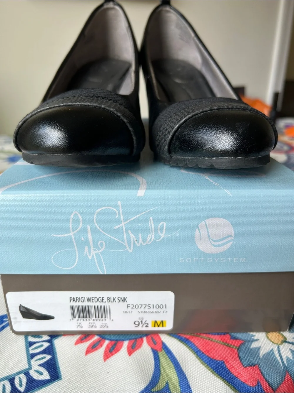 Life Stride Parigi Wedges in black